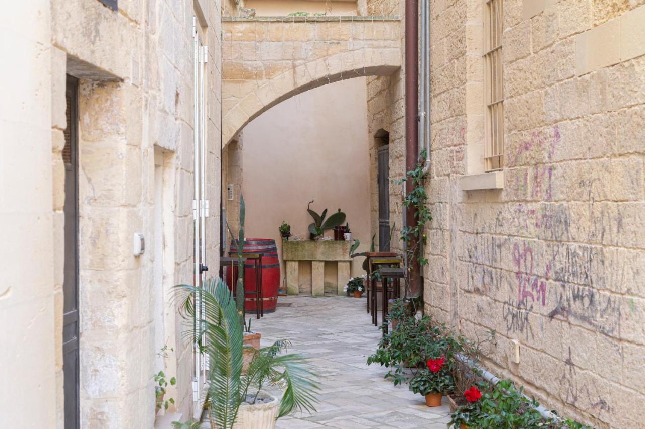 Casa Mamma Elvira Bed and Breakfast Lecce Eksteriør billede