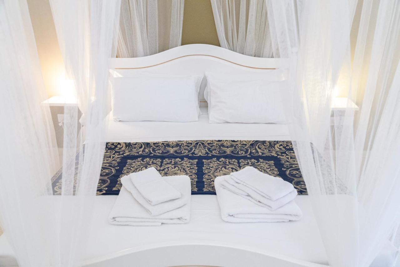 Casa Mamma Elvira Bed and Breakfast Lecce Eksteriør billede