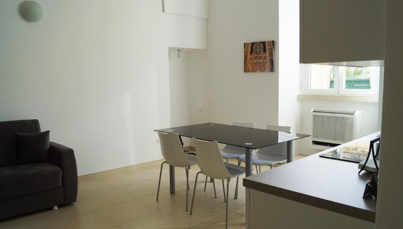 Casa Mamma Elvira Bed and Breakfast Lecce Eksteriør billede