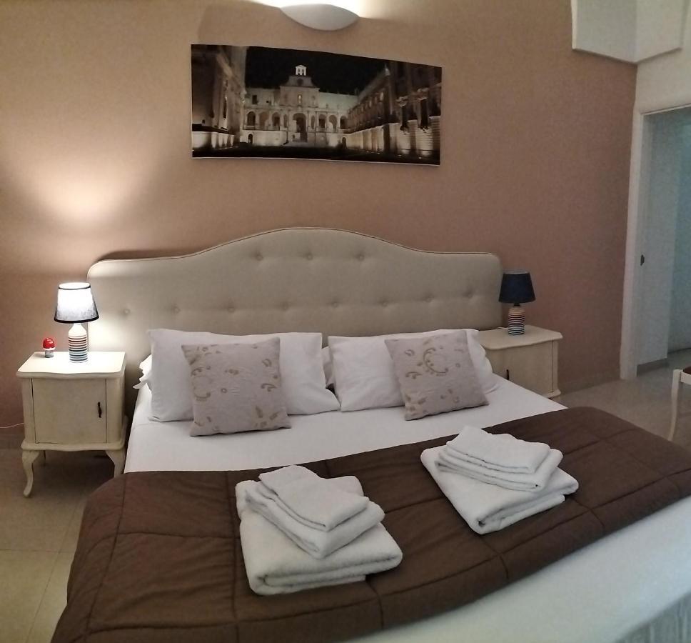 Casa Mamma Elvira Bed and Breakfast Lecce Eksteriør billede